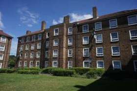 3 bedroom Flat for s...